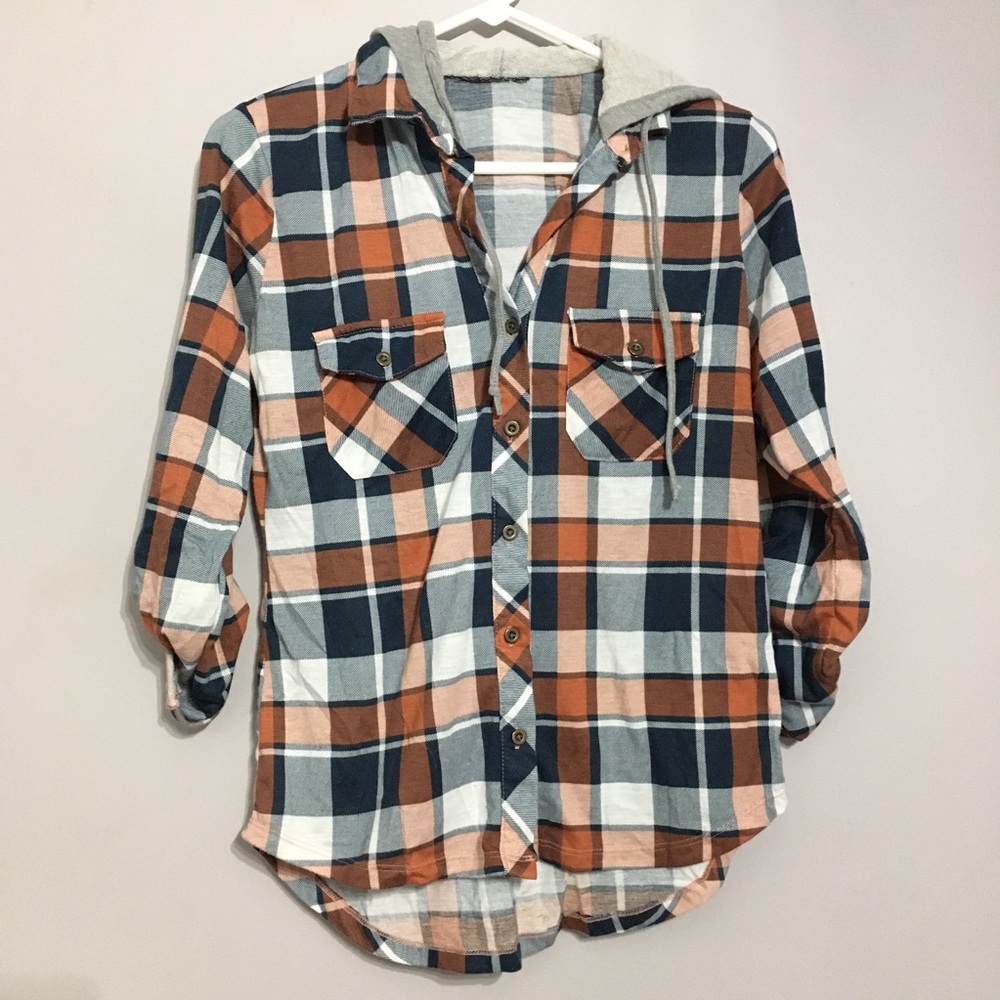 Plaid hooded shirt